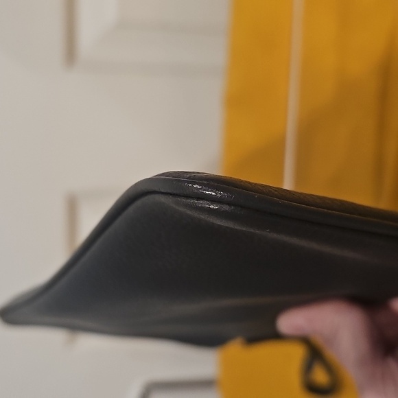 Kate Spade Zippered Chrissy Berkshire Road Wristlet - Gunmetal - Like New - Picture 7 of 11